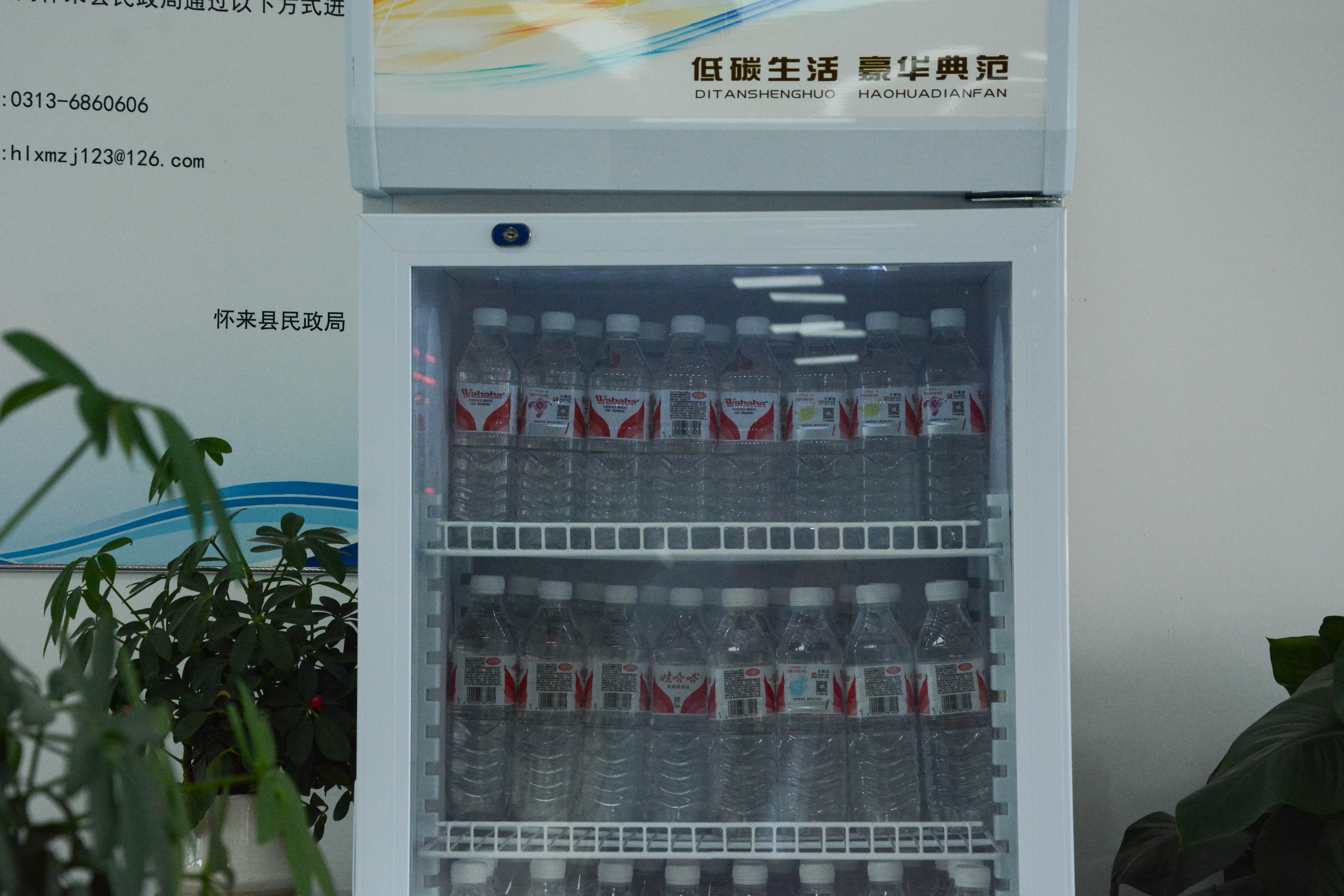 饮用矿泉水